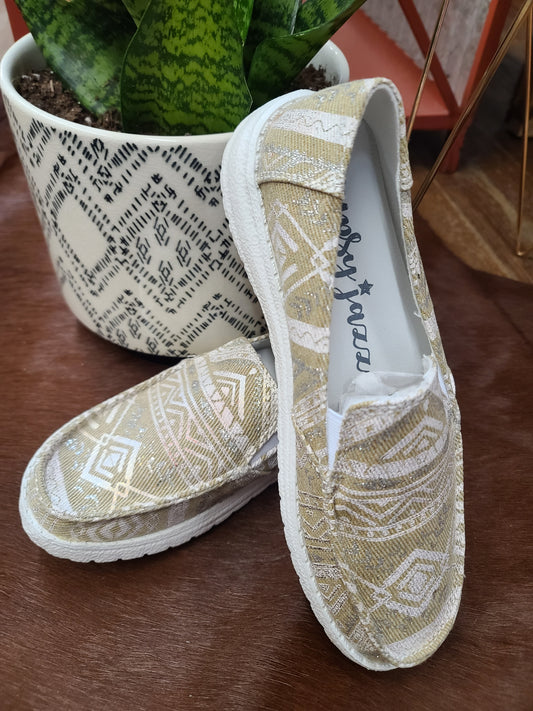 Aztec Shoe